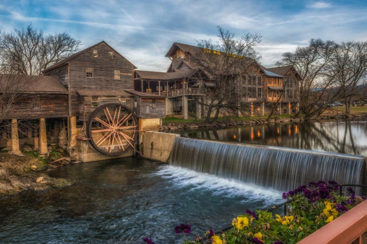 Moonlight Romance Pigeon Forge Ngoại thất bức ảnh